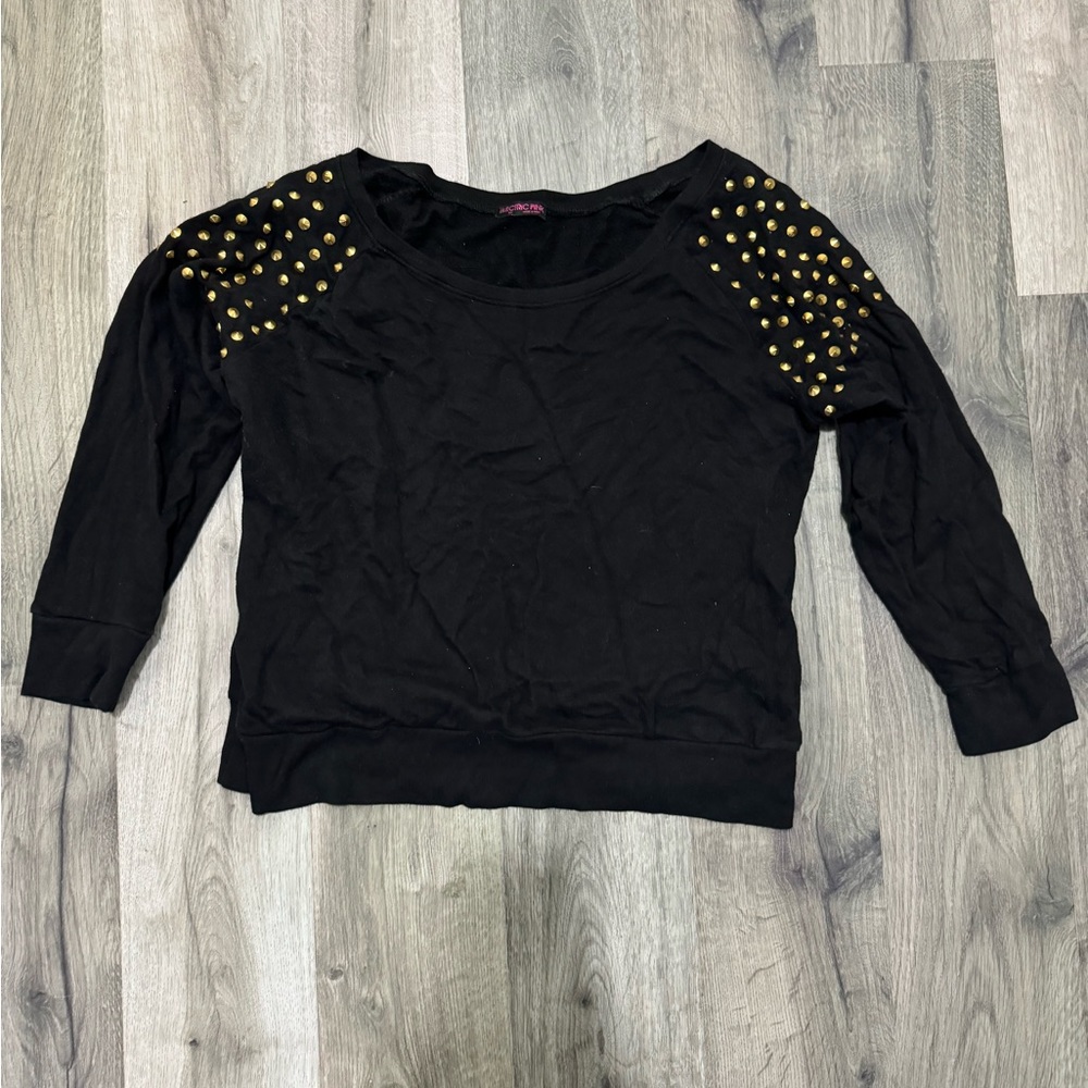Black gold studded sweater plus size women’s 2x